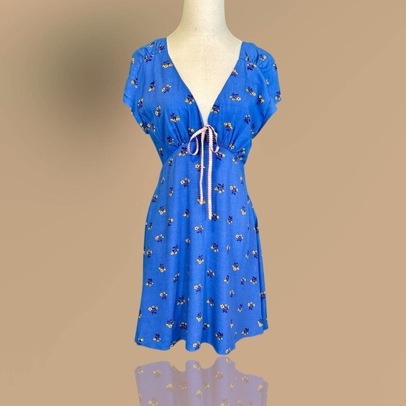 NWT Free People ‘Everyone’s Favorite Mini Dress’ in “Dutch Blue Combo” Size XS - Picture 4 of 16